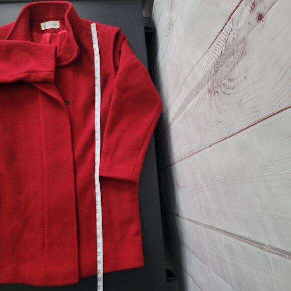 Vintage Bromleigh 100% Wool Red w/ red lining Union Made USA Women’s M Long Coat - Picture 8 of 8